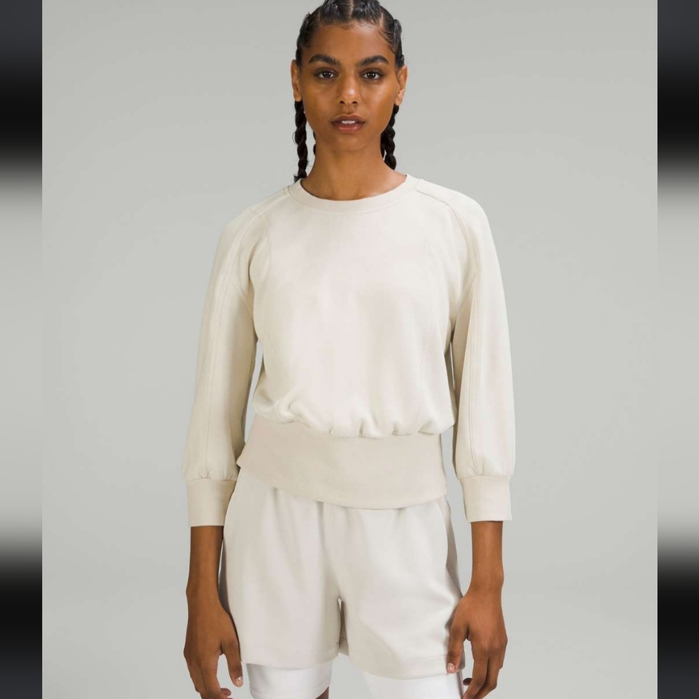 lululemon athletica Cream Top - Picture 1 of 7